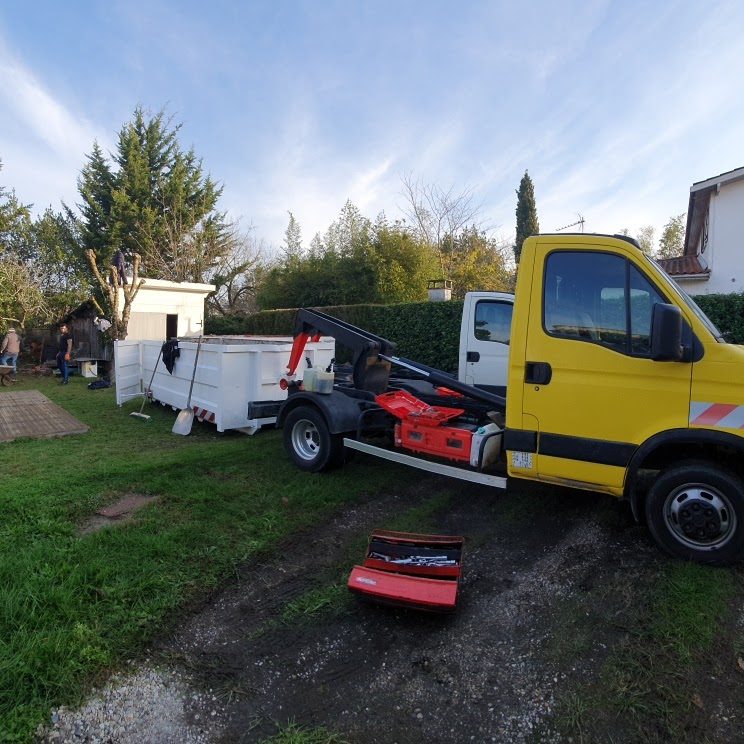 Location de benne à Gradignan (33170) — camion benne en Gironde